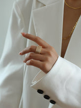 Load image into Gallery viewer, Square Micropaved Zirconia Ring - floysun
