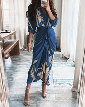 Load image into Gallery viewer, Navy Leaf Pattern Print Ruched Bodycon Dress
