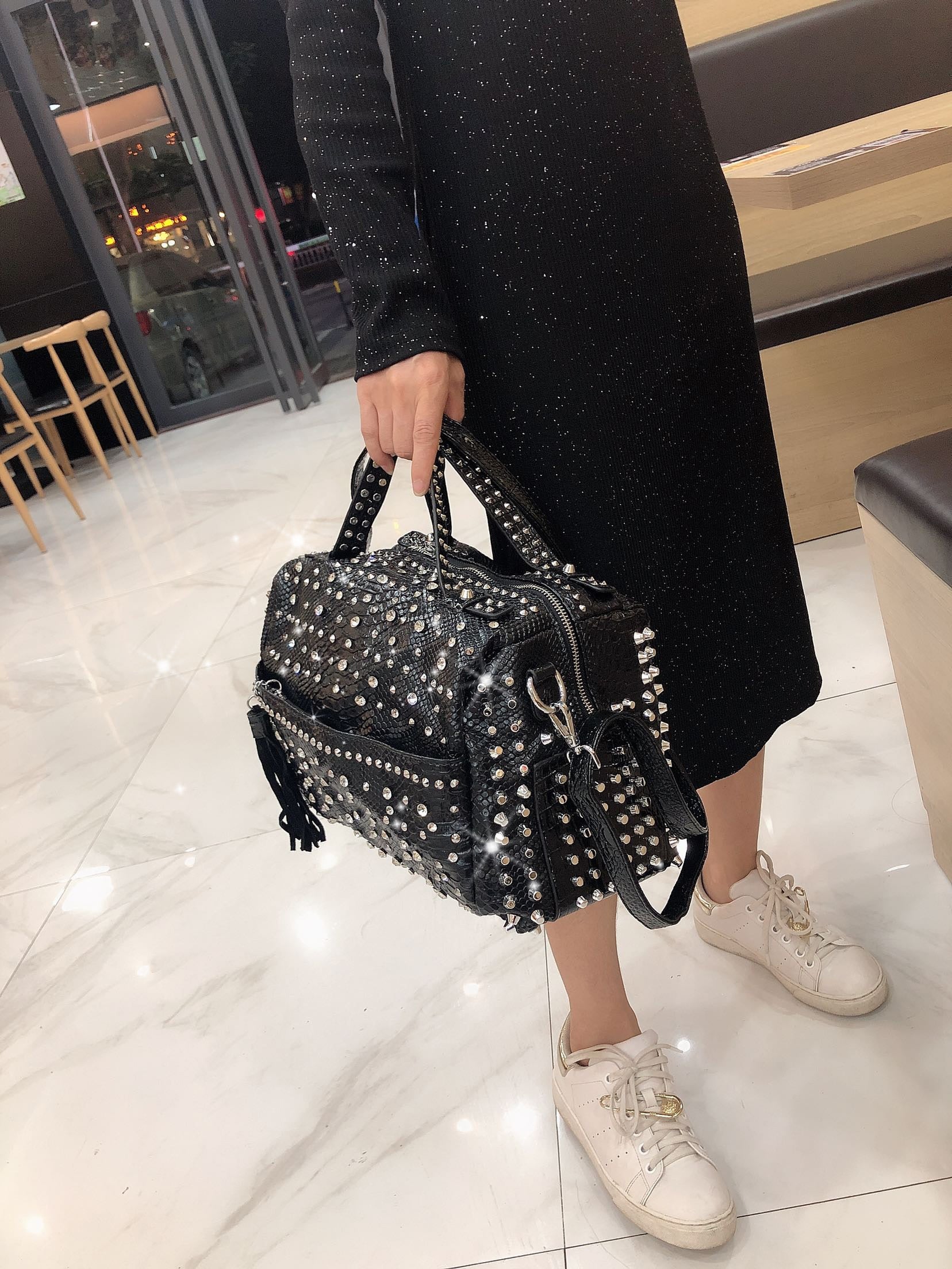 Fashion retro rhinestone handbag