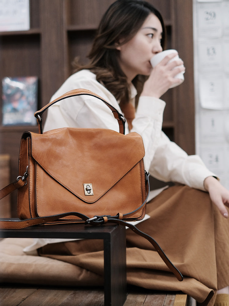 Modern Womens Brown Leather Satchels Leather Messenger Bag For Women