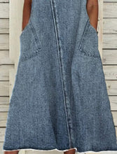 Load image into Gallery viewer, Blue Sleeveless Denim Swing Midi Dress
