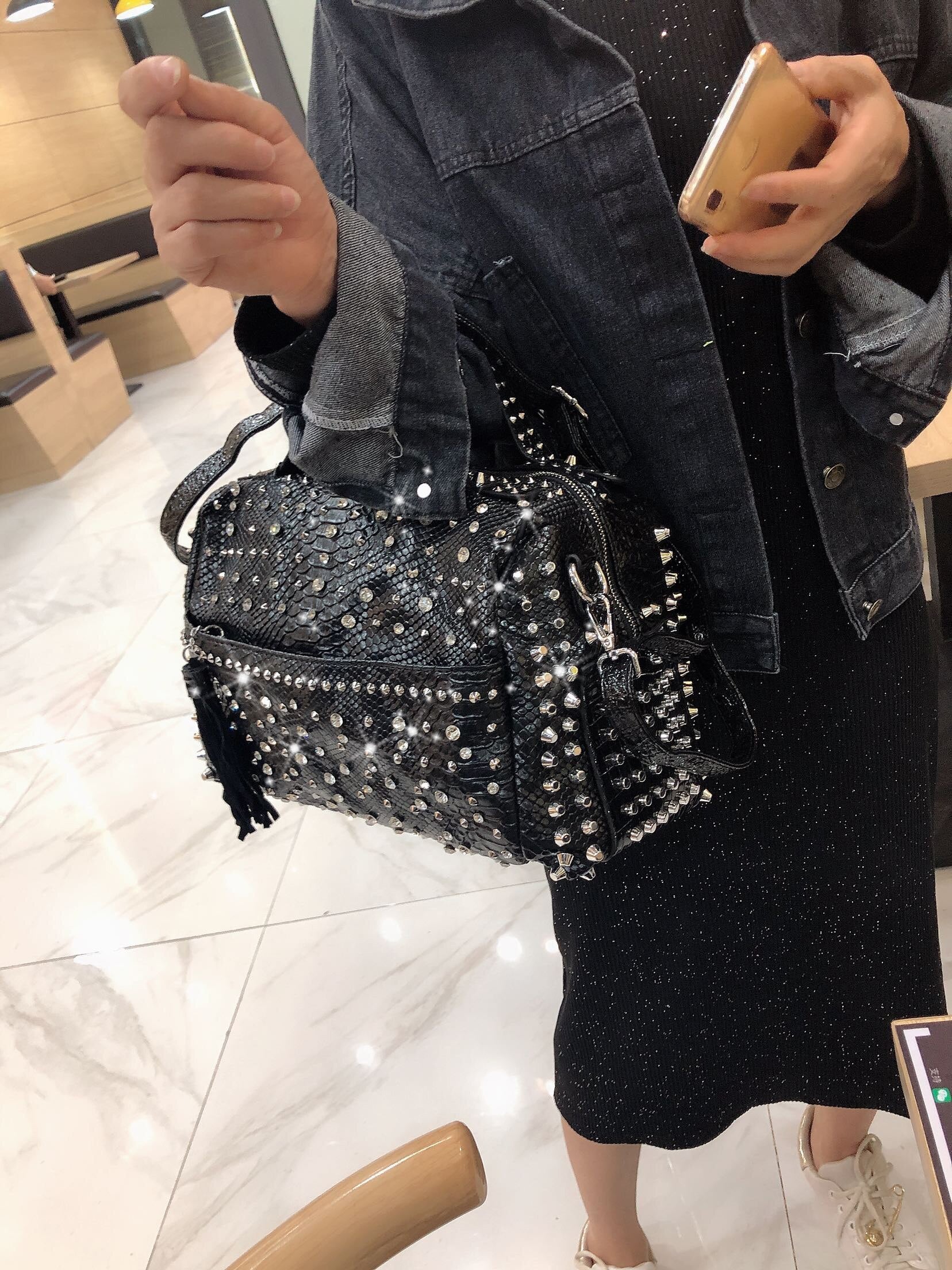 Fashion retro rhinestone handbag