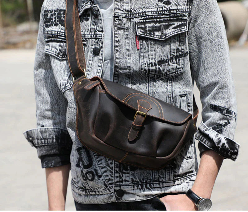 Stylish Vintage Leather Cross Body Bag for Men