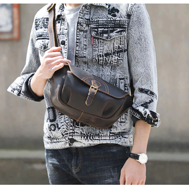 Stylish Vintage Leather Cross Body Bag for Men