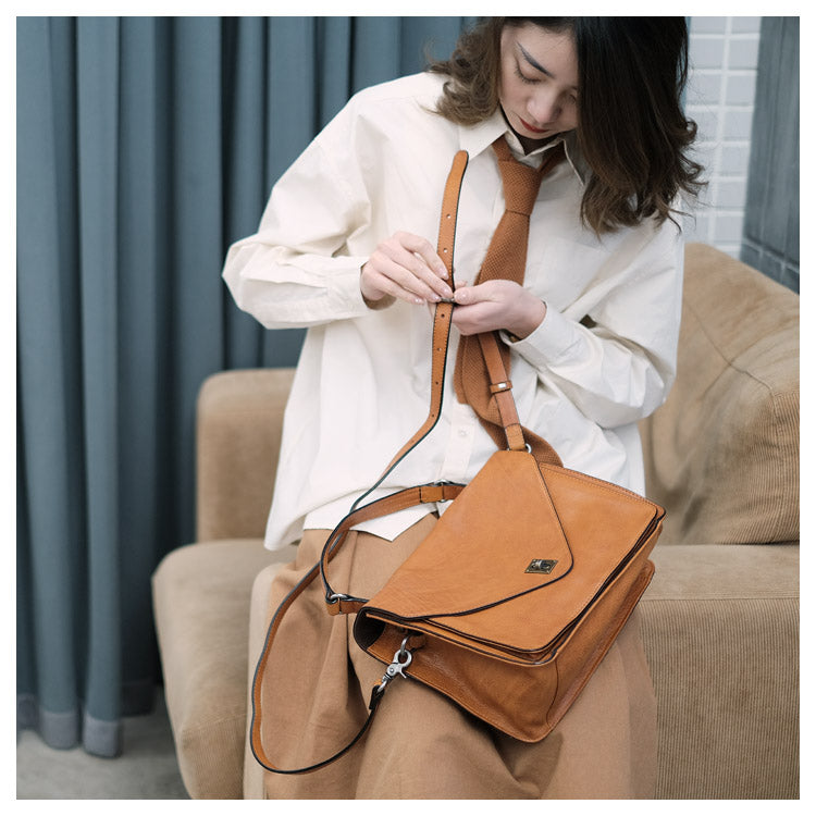 Modern Womens Brown Leather Satchels Leather Messenger Bag For Women