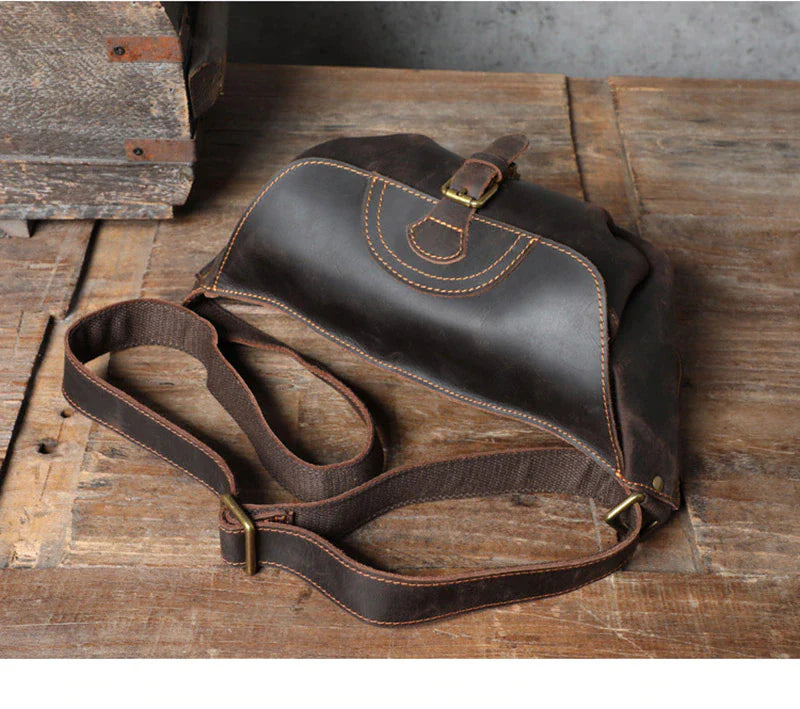 Stylish Vintage Leather Cross Body Bag for Men