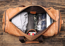 Load image into Gallery viewer, Men&#39;s Leather Travel Duffel Bag
