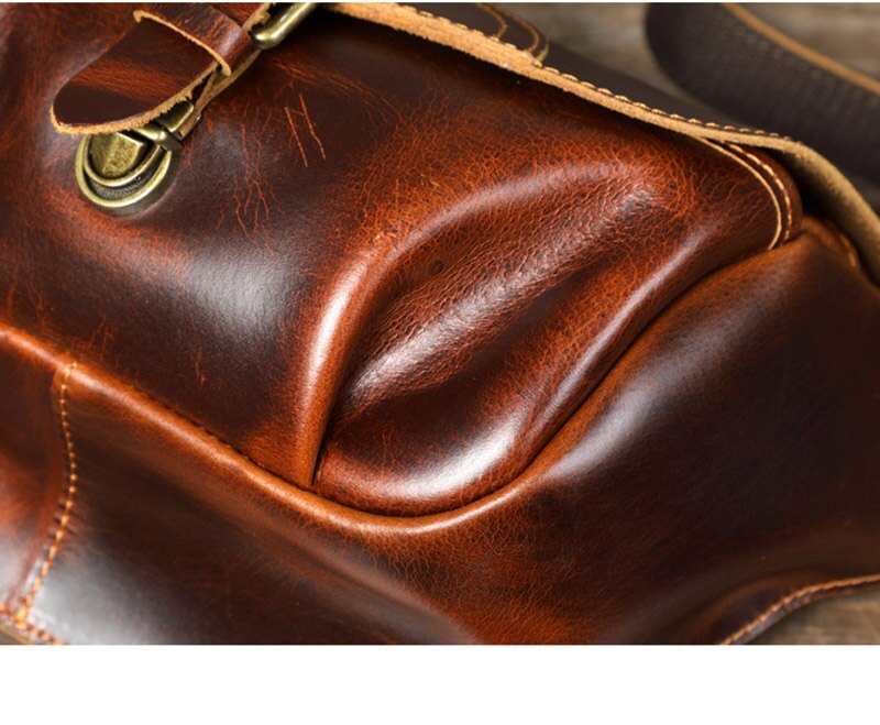 Stylish Vintage Leather Cross Body Bag for Men