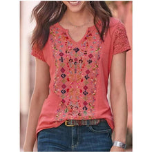 Load image into Gallery viewer, Pink Floral Print T-shirt
