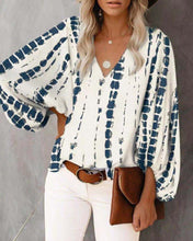 Load image into Gallery viewer, V-neck Puff Sleeve  Top
