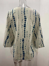 Load image into Gallery viewer, V-neck Puff Sleeve  Top

