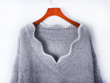 Load image into Gallery viewer, Grey Trimmed Long Sleeve Sweater
