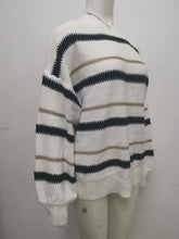 Load image into Gallery viewer, White Stripped Long Sleeve Sweater
