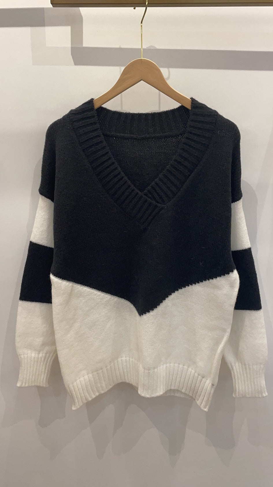 Color Block Long Sleeve Sweater