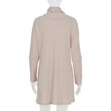 Load image into Gallery viewer, Turtle Neck Long Sleeve Top
