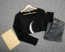Load image into Gallery viewer, Black Crescent Moon Casual Top
