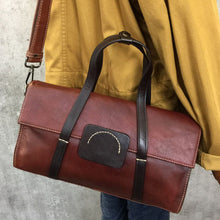 Load image into Gallery viewer, Brown Leather Crossbody Handbag
