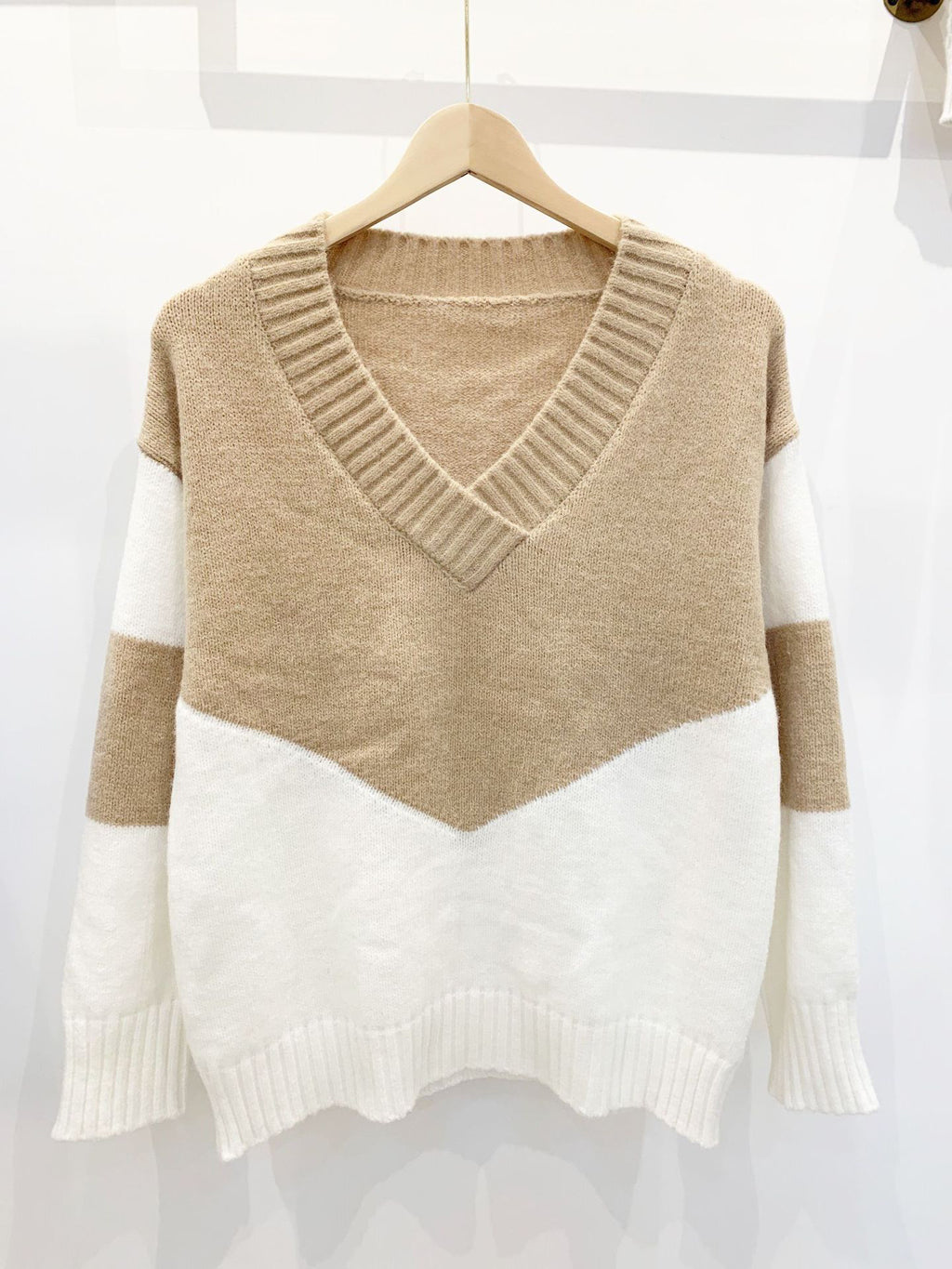 Color Block Long Sleeve Sweater