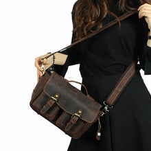 Load image into Gallery viewer, Crossbody Vintage Camera Leather Messenger Bag
