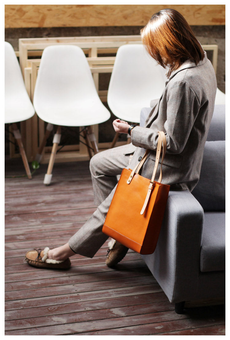 Minimalist Medium Brown Leather Tote Handbags Shoulder Tote Bags for Women