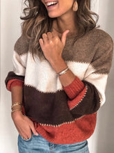 Load image into Gallery viewer, Round Neck Stripped Long Sleeve Sweater
