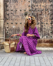 Load image into Gallery viewer, Purple Floral Print Maxi Dress
