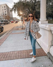 Load image into Gallery viewer, Fashion Single Breasted Tweed Plaid Jacket
