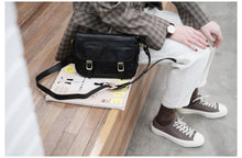 Load image into Gallery viewer, Small Women&#39;s Leather Satchel Bag Cross Shoulder Bag For Women
