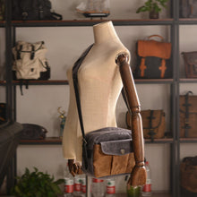 Load image into Gallery viewer, Vintage Camera Side Bag
