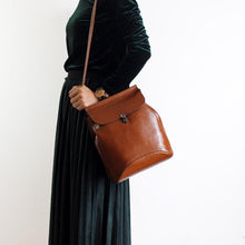 Load image into Gallery viewer, Classic Button Convertible Leather Backpack Bag School Purse for Women
