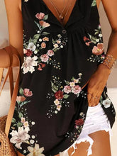Load image into Gallery viewer, Floral Black Tank
