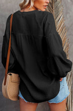 Load image into Gallery viewer, Black Long Sleeve Blouse
