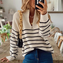 Load image into Gallery viewer, Zipper Striped Black and White Pullover
