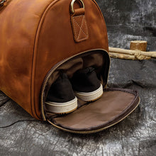 Load image into Gallery viewer, Groomsman Gift Duffle Handmade Full Grain Leather Travel Bag
