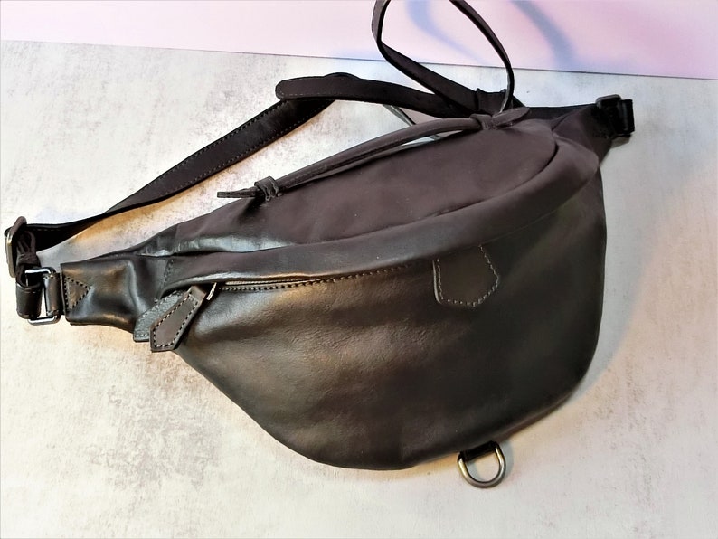 Leather Hip Zipper Bag