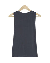 Load image into Gallery viewer, Attractive Print Round Neck Sleeveless Top
